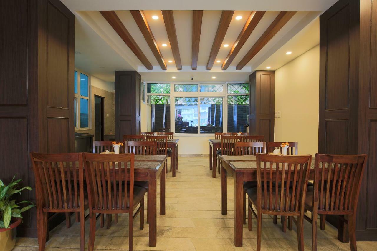 Oyo 453 Hotel Gurkha Heritage Kathmandu Bagian luar foto